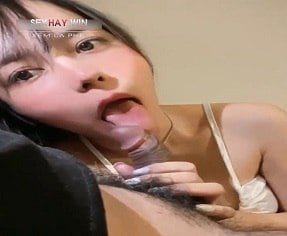 Menina do ensino médio huynh tan phat era clipe de sexo clipe de sexo